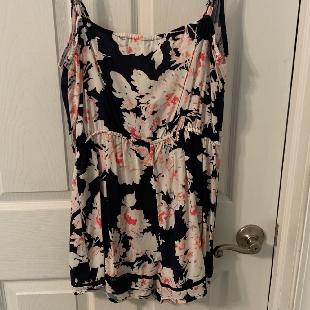 Floral Romper - Picture 7 of 7